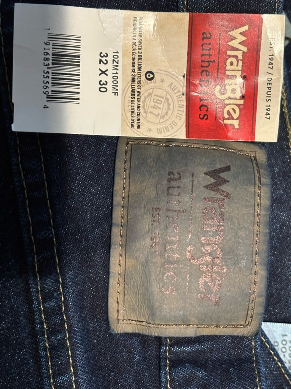 32 x 30 Men’s Wrangler Dark Indigo Denim Jeans